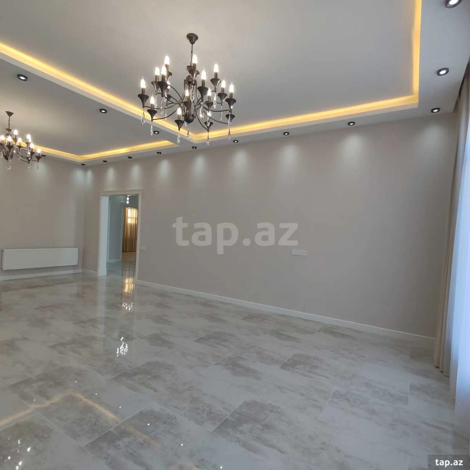 Satılır 5 otaqlı həyət evi