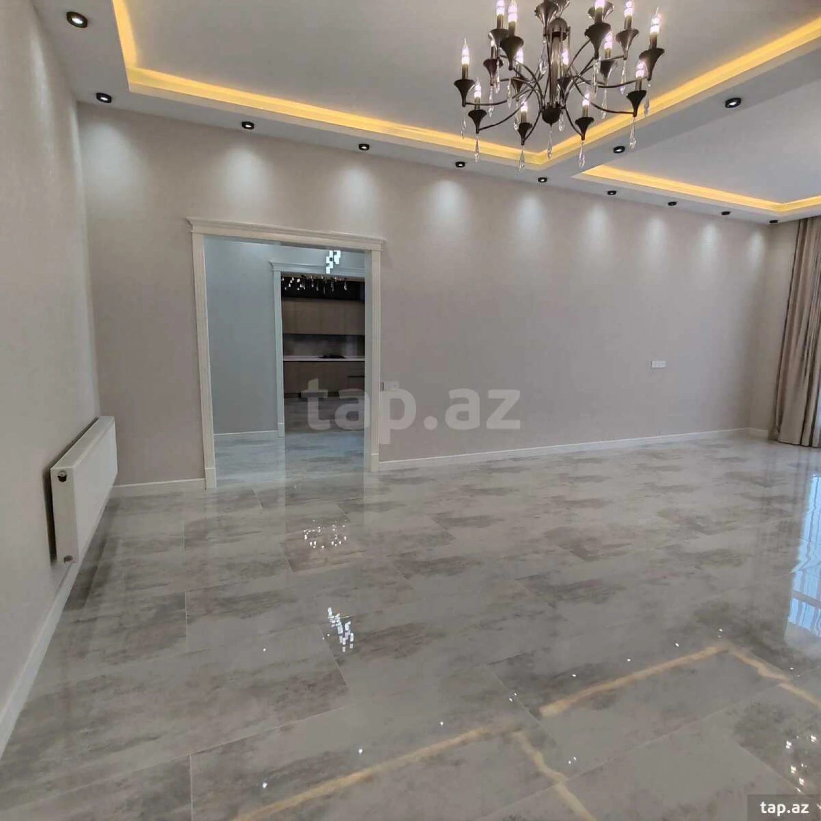 Satılır 5 otaqlı həyət evi