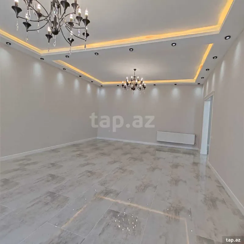 Satılır 5 otaqlı həyət evi