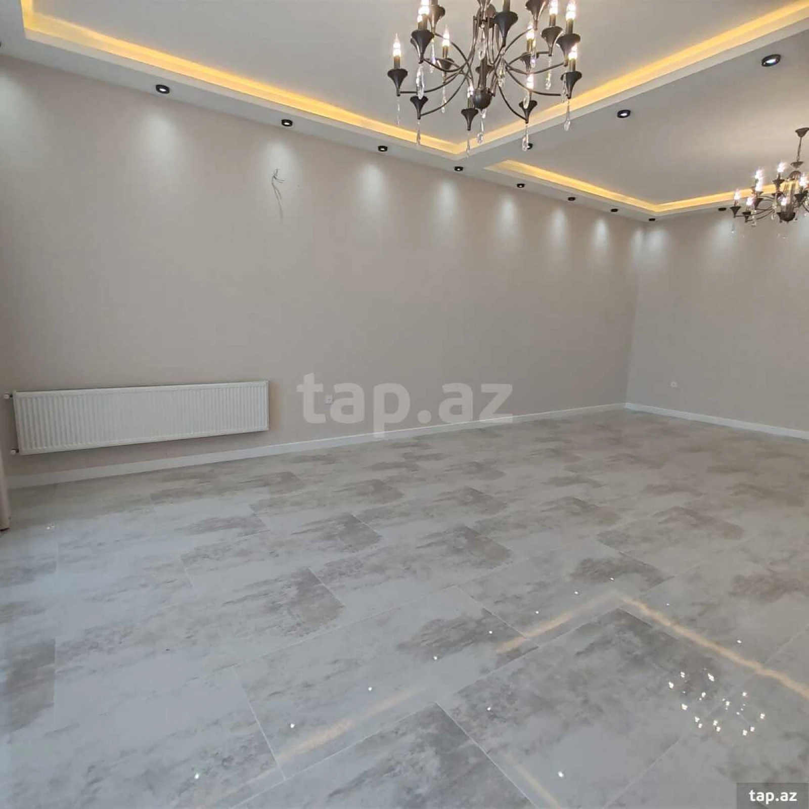 Satılır 5 otaqlı həyət evi