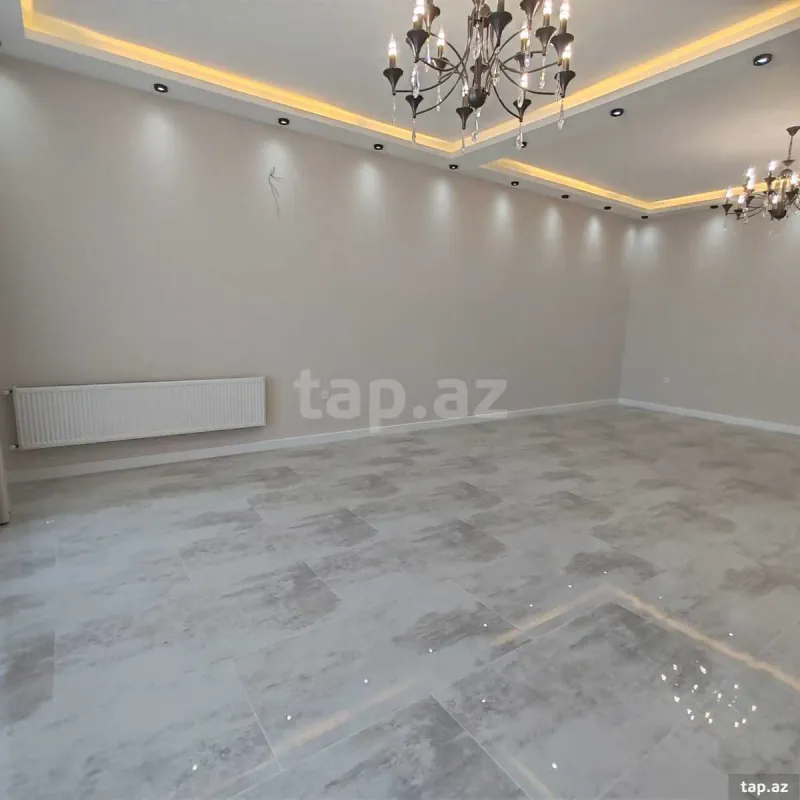 Satılır 5 otaqlı həyət evi