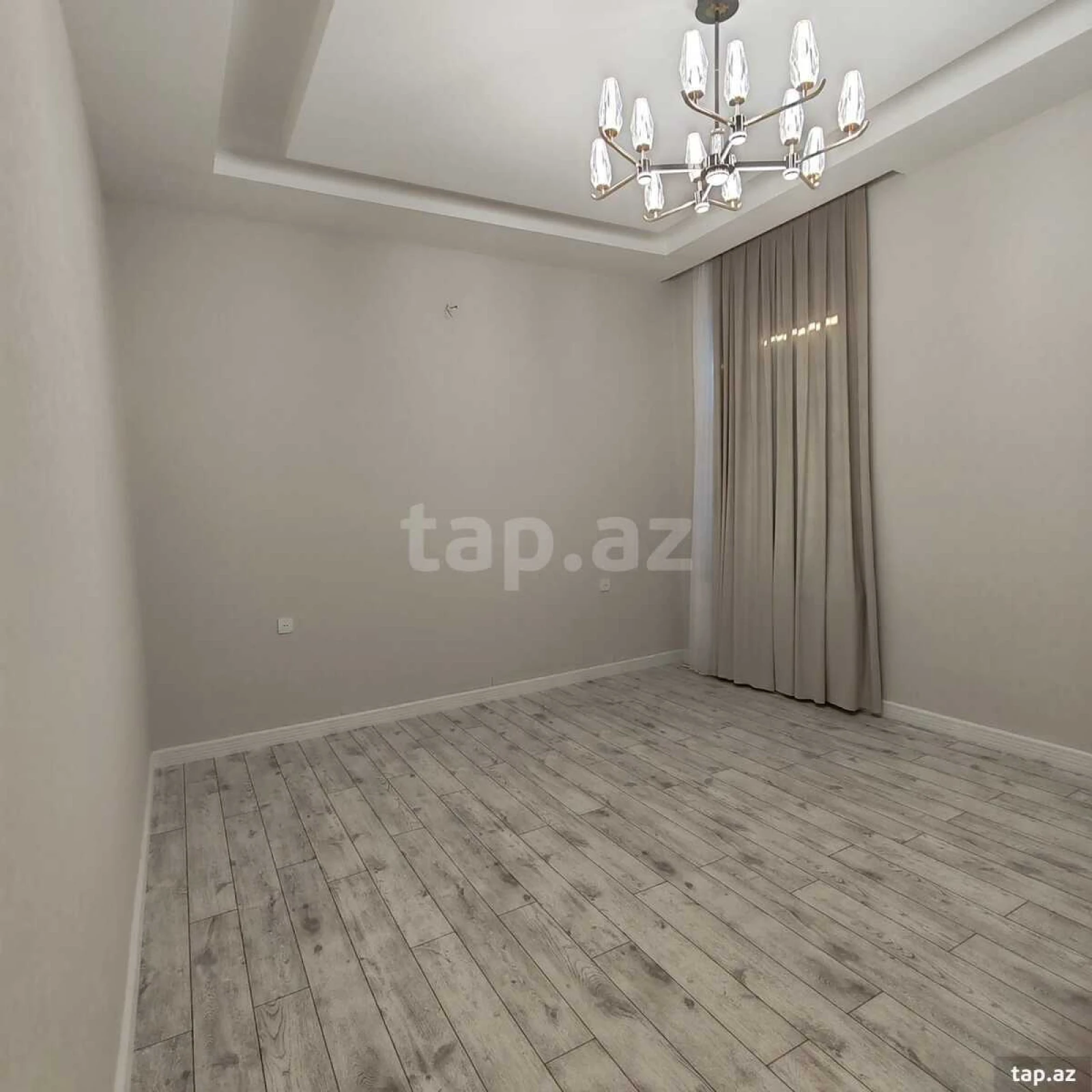 Satılır 5 otaqlı həyət evi