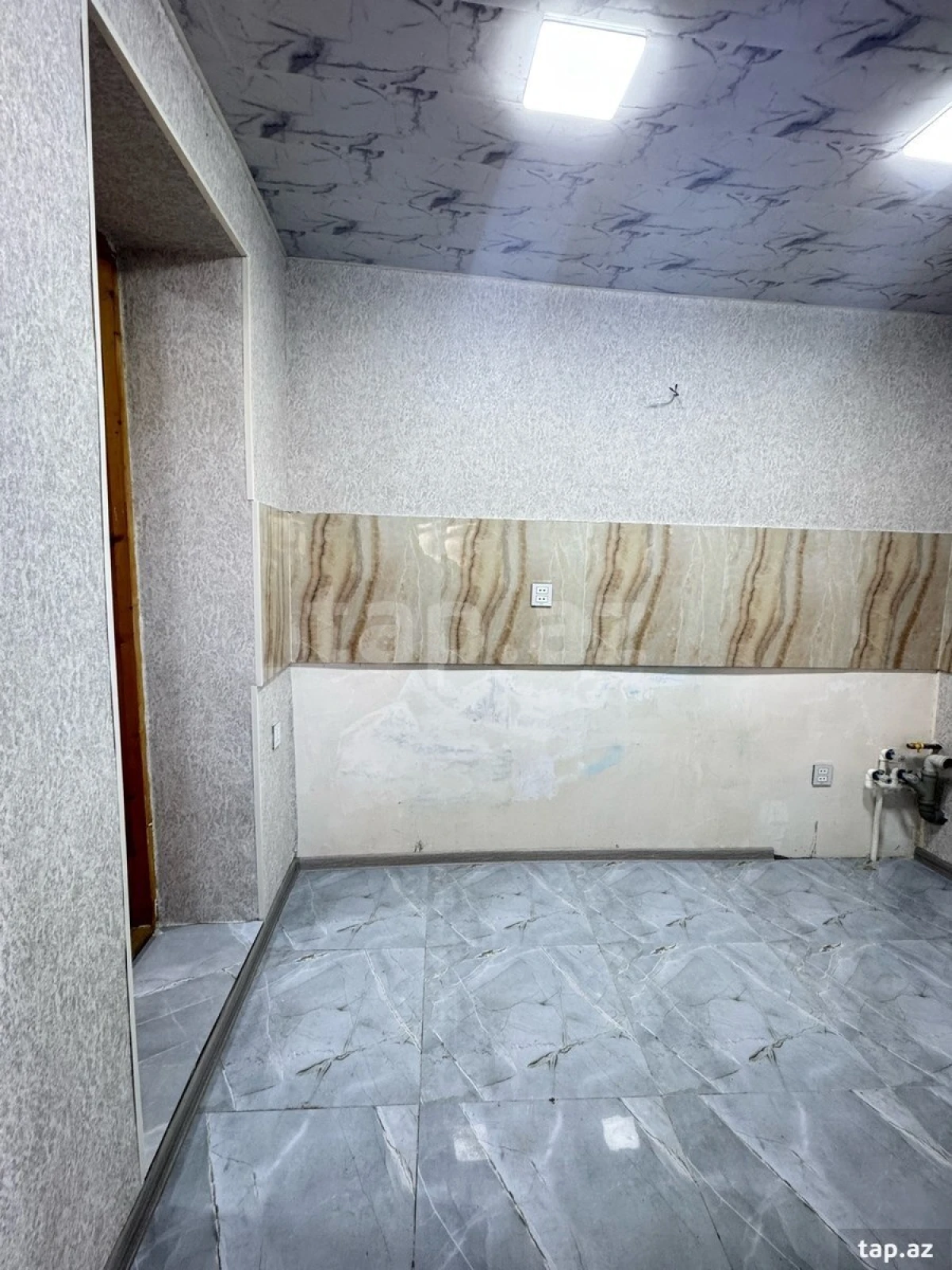 Satılır 2 otaqlı həyət evi