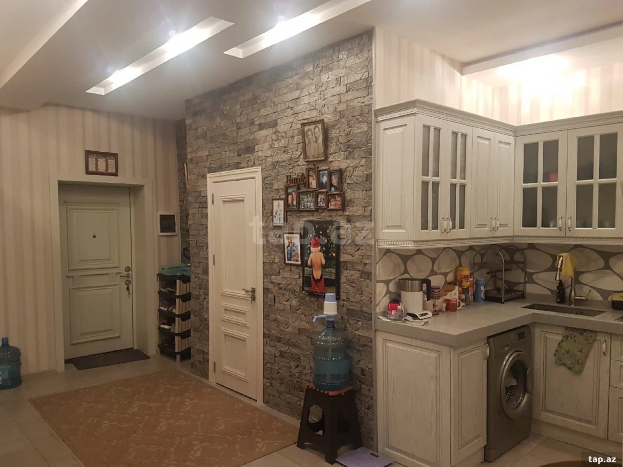 Satılır 3 otaqlı yeni tikili 90 m²