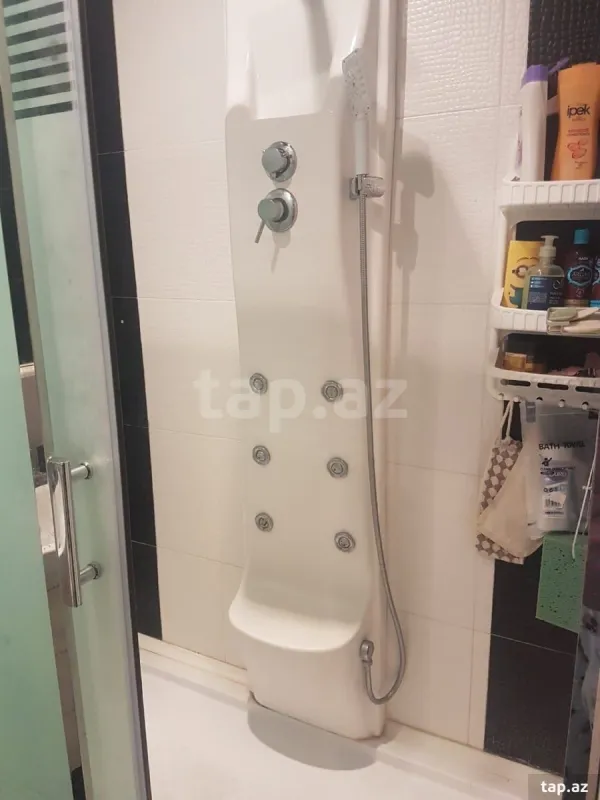 Satılır 3 otaqlı yeni tikili 90 m²