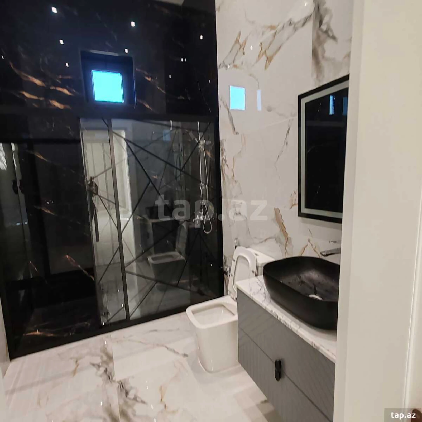 Satılır 4 otaqlı həyət evi