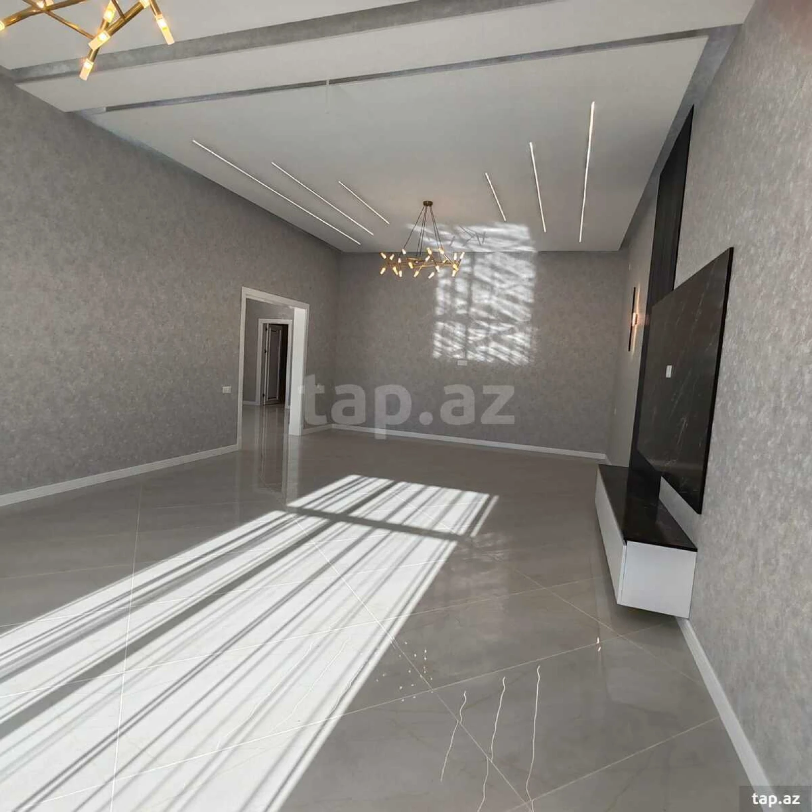 Satılır 4 otaqlı həyət evi