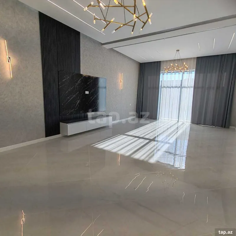 Satılır 4 otaqlı həyət evi