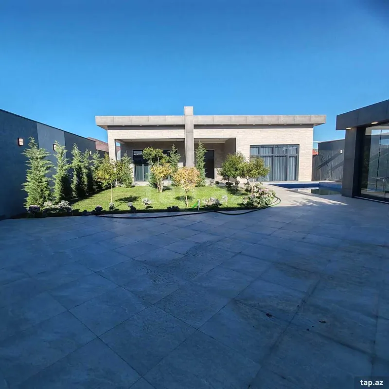 Satılır 4 otaqlı həyət evi