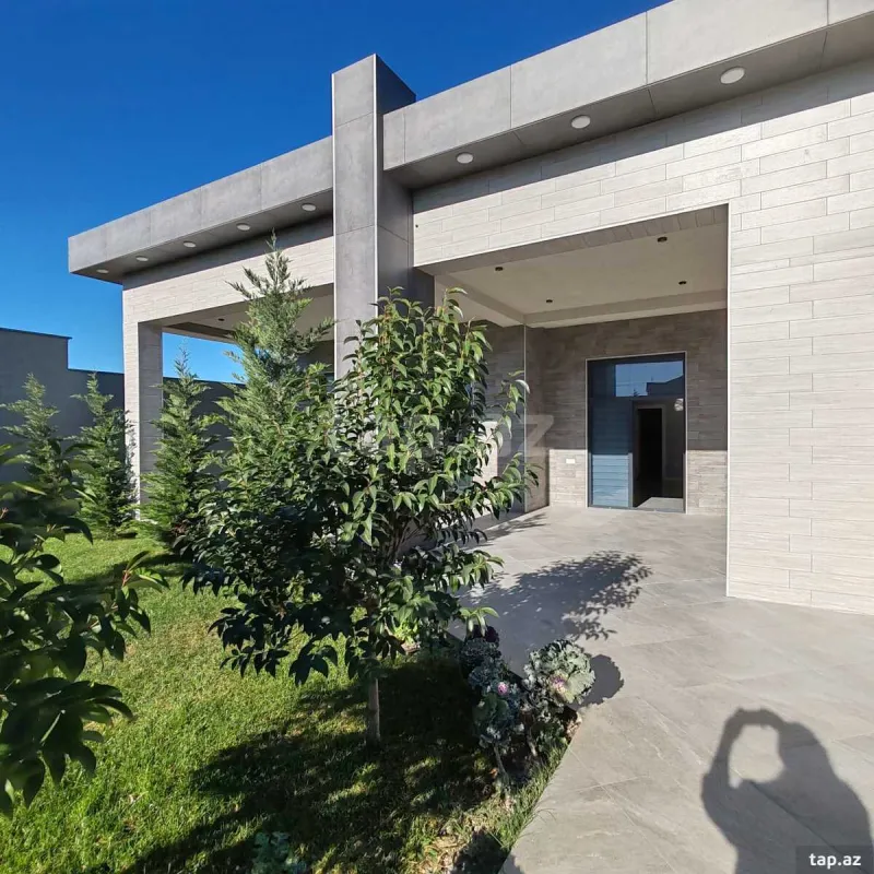 Satılır 4 otaqlı həyət evi