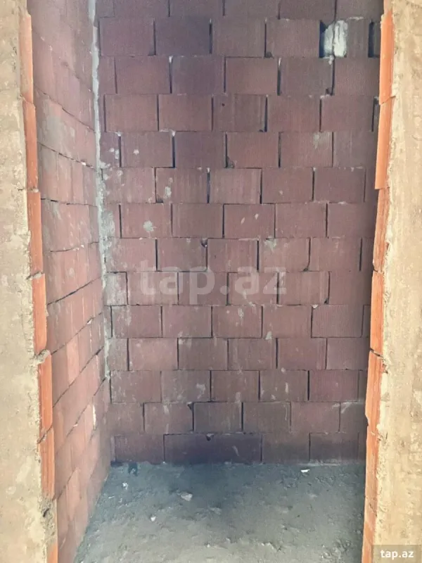 Satılır 2 otaqlı yeni tikili 83 m²