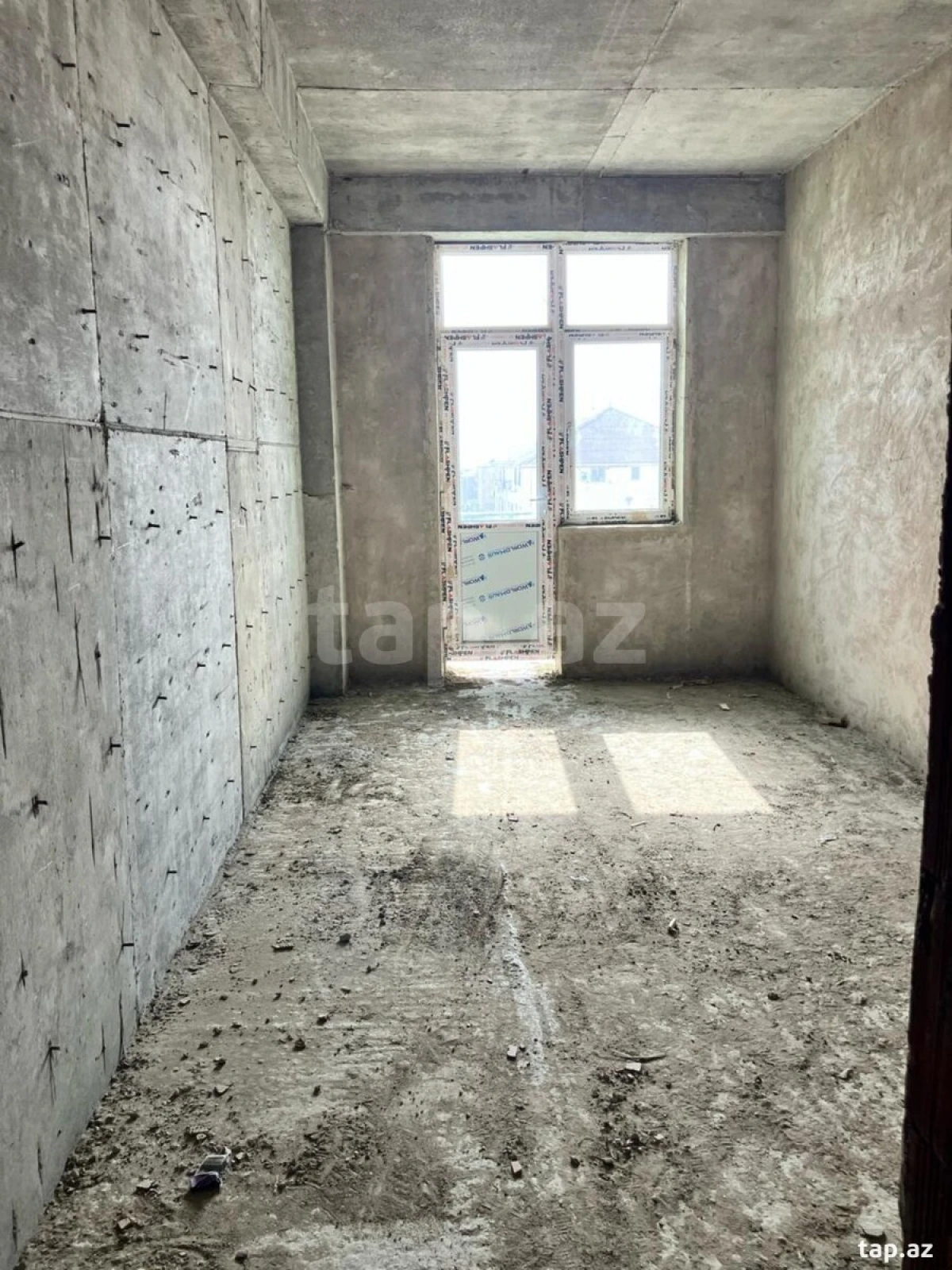 Satılır 2 otaqlı yeni tikili 83 m²