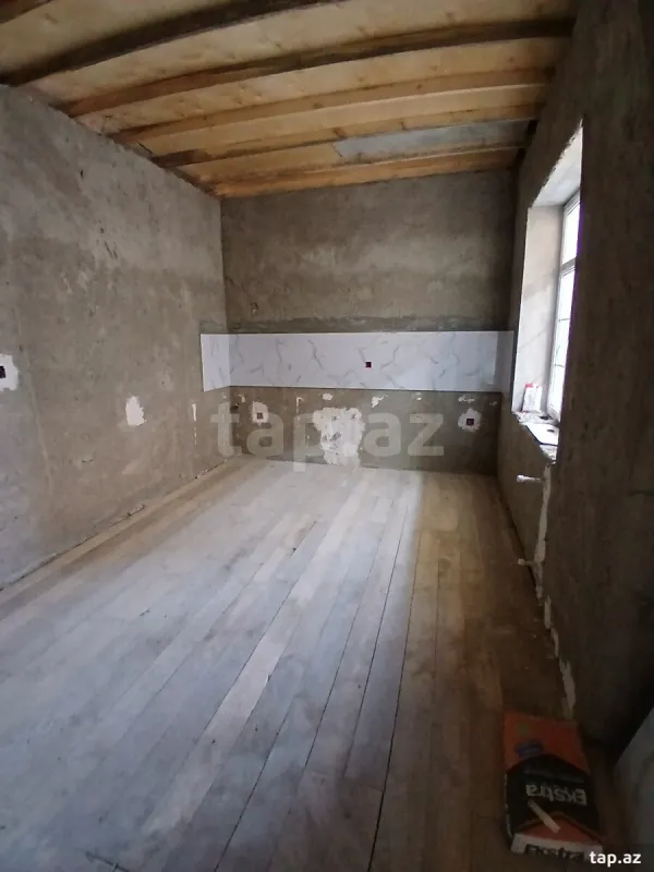 Satılır 3 otaqlı həyət evi