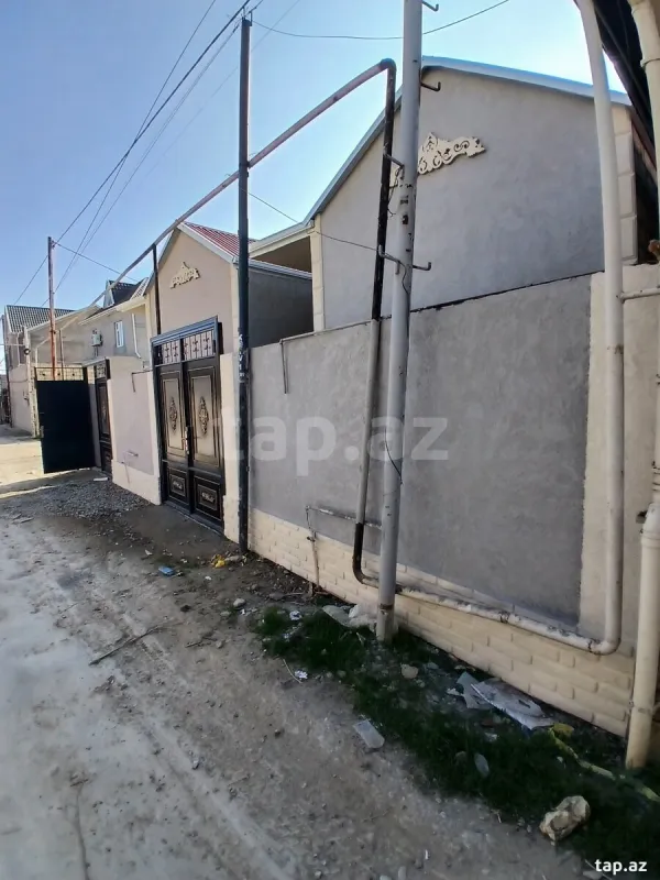 Satılır 3 otaqlı həyət evi