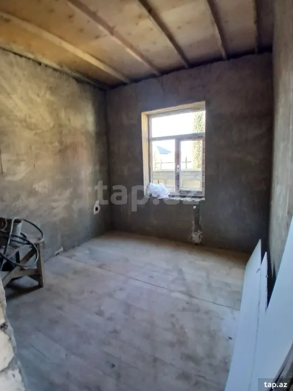 Satılır 3 otaqlı həyət evi