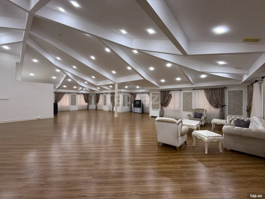 Satılır 16 otaqlı həyət evi 220 m²