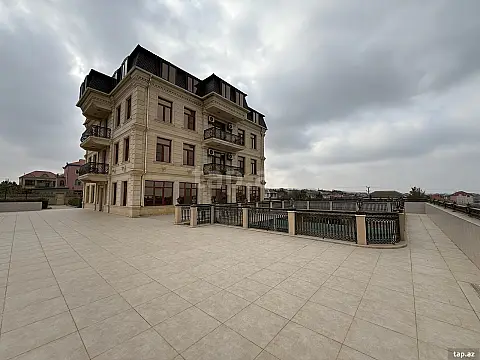 Satılır 16 otaqlı həyət evi 220 m²