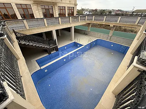 Satılır 16 otaqlı həyət evi 220 m²