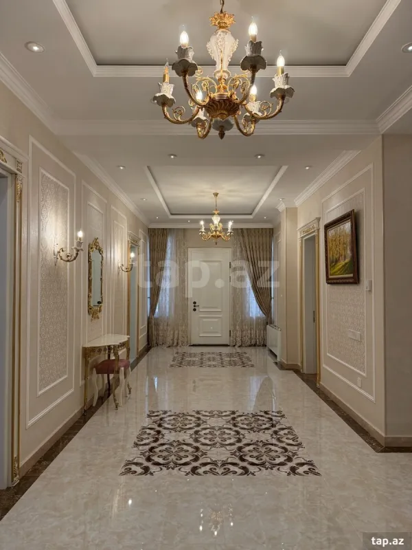 Satılır 16 otaqlı həyət evi 220 m²