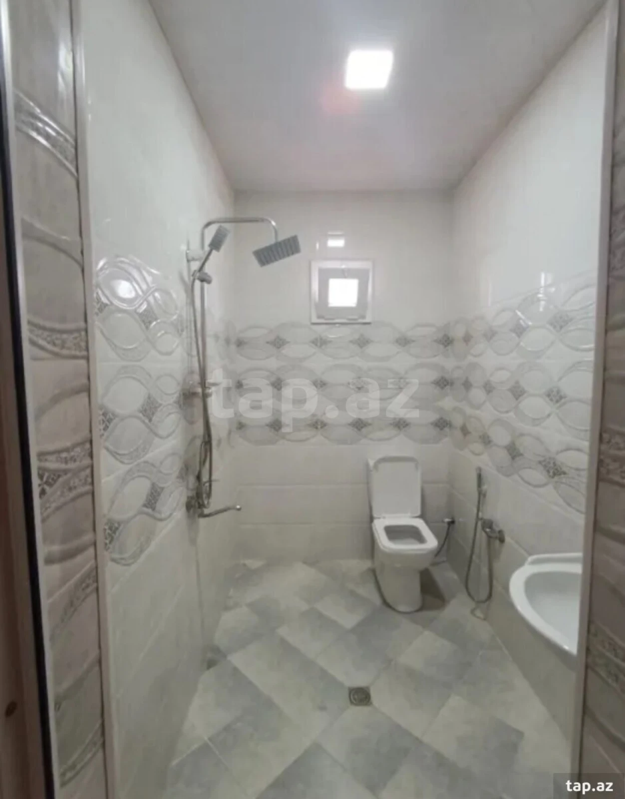 Satılır 4 otaqlı həyət evi 120 m²