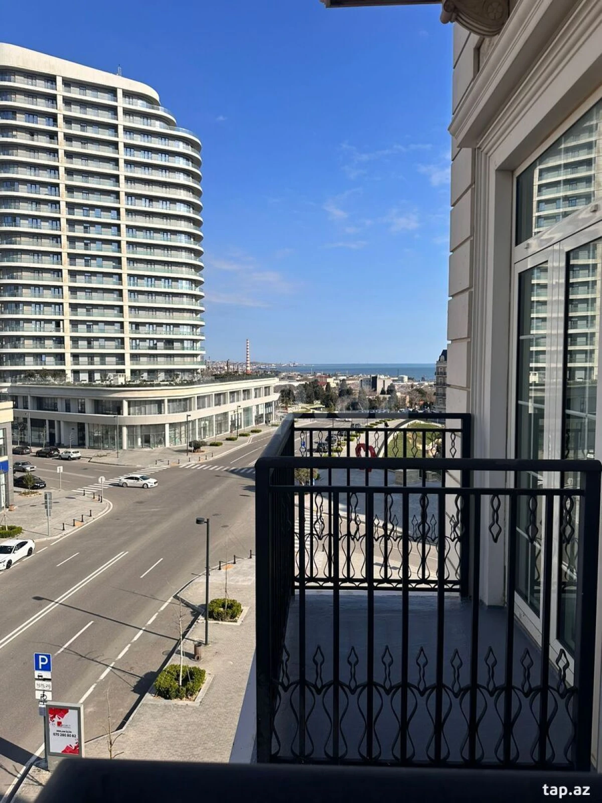 Kirayə verilir 3 otaqlı yeni tikili 101 m²