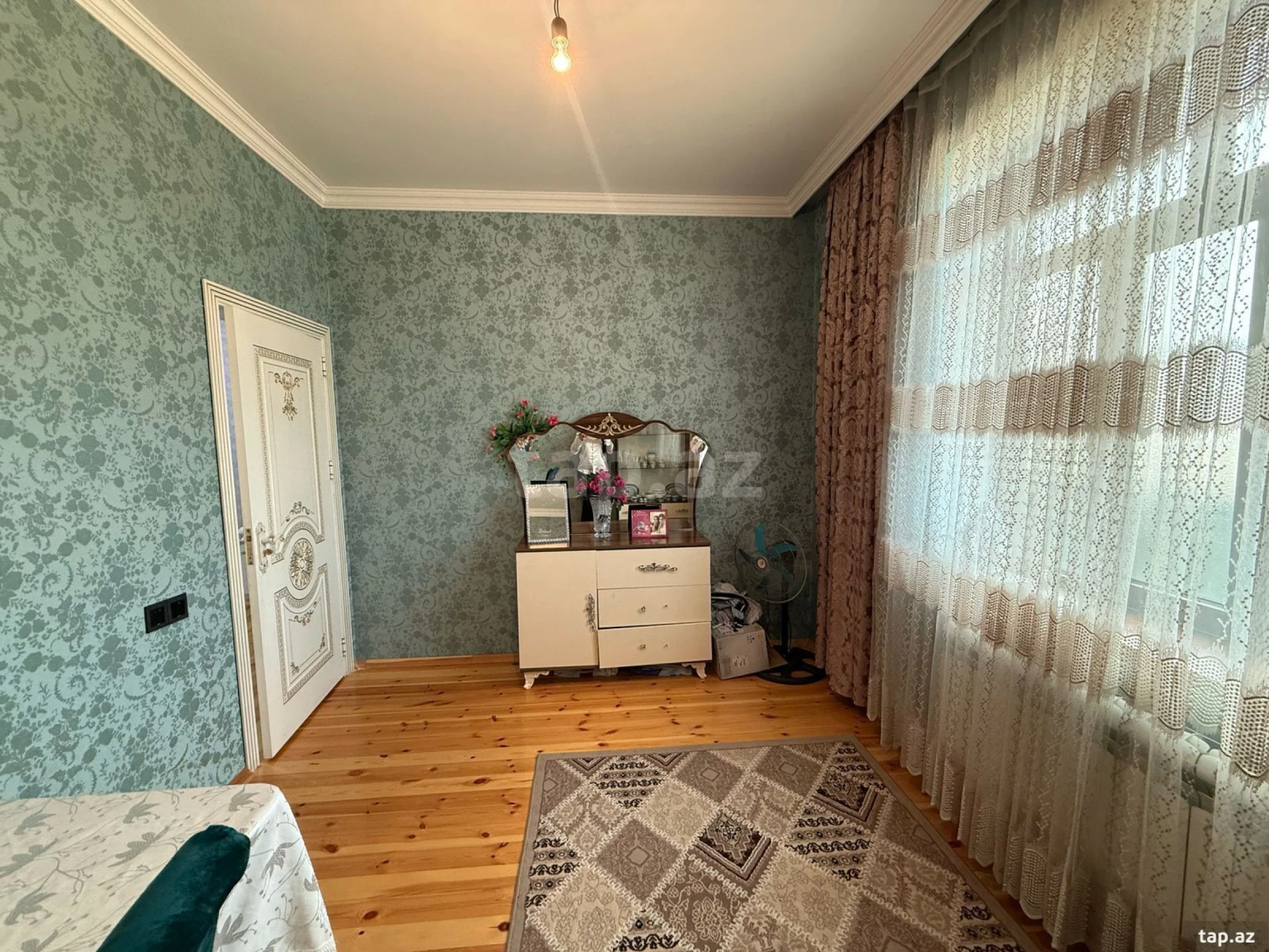 Satılır 3 otaqlı həyət evi