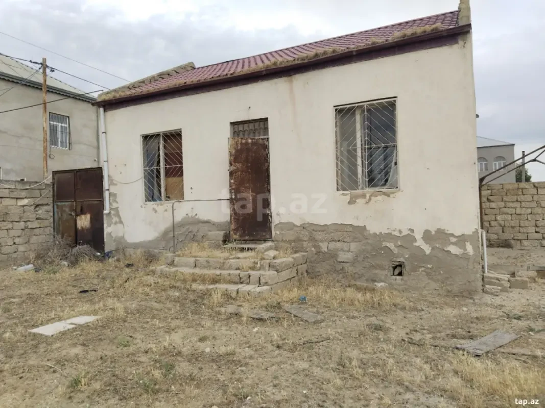 Satılır 2 otaqlı həyət evi 70 m²