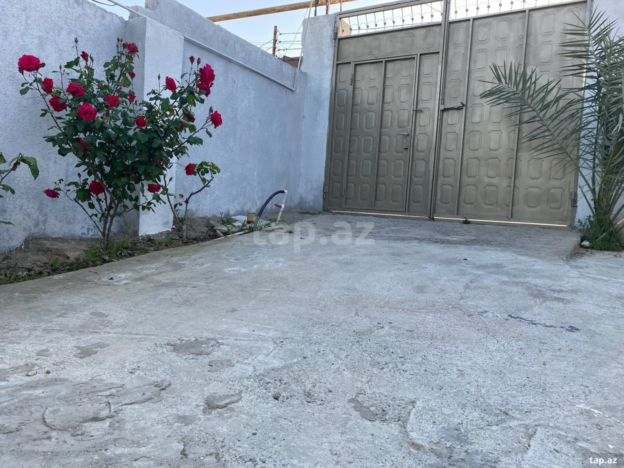 Satılır 5 otaqlı həyət evi 150 m²