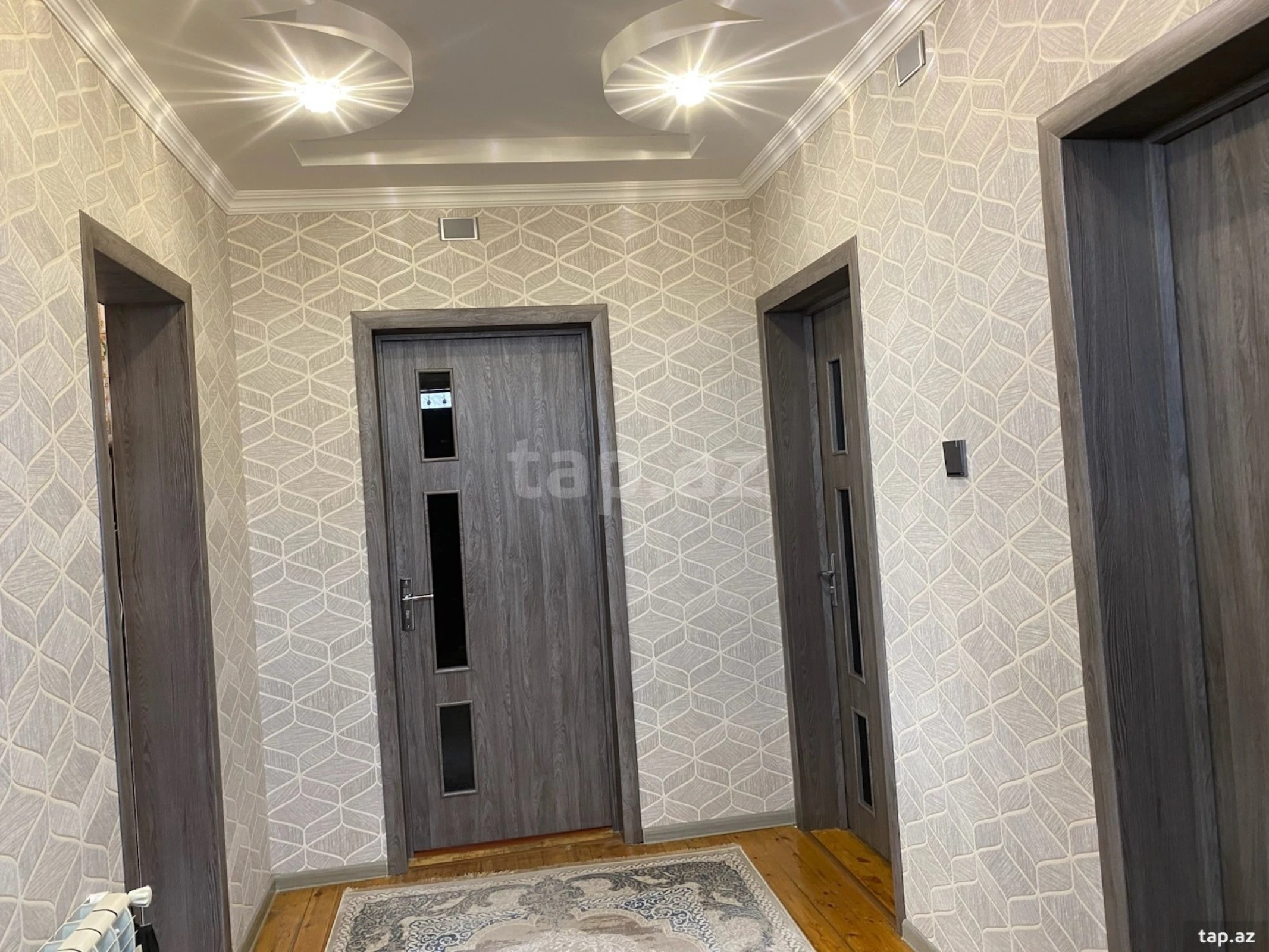 Satılır 5 otaqlı həyət evi 150 m²