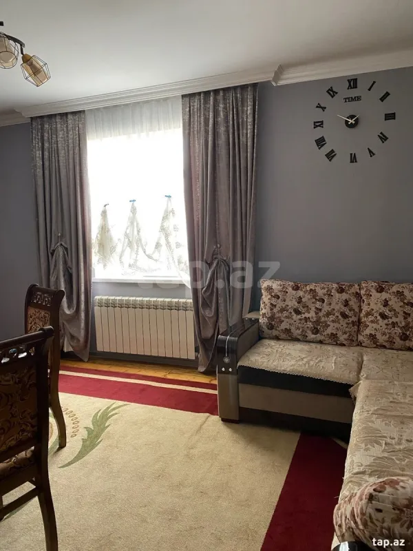 Satılır 5 otaqlı həyət evi 150 m²