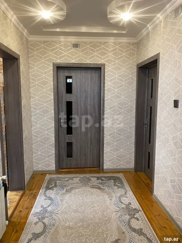 Satılır 5 otaqlı həyət evi 150 m²