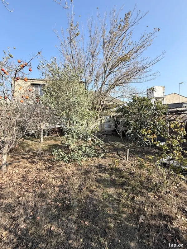 Satılır 4 otaqlı həyət evi