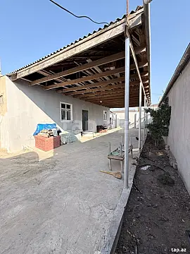 Satılır 4 otaqlı həyət evi