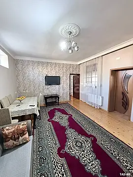 Satılır 4 otaqlı həyət evi