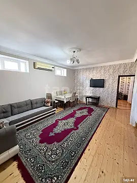 Satılır 4 otaqlı həyət evi