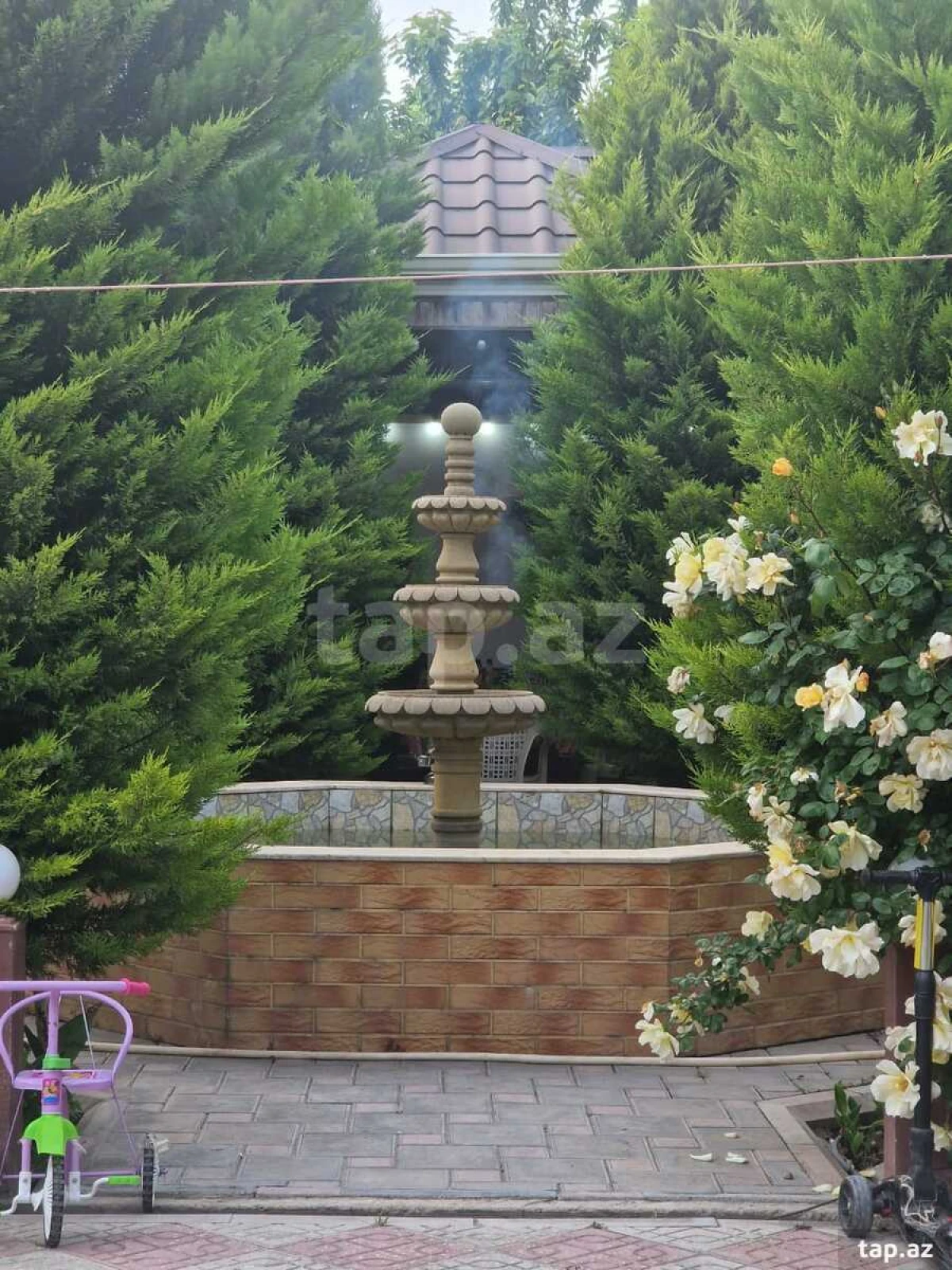 Satılır 6 otaqlı həyət evi