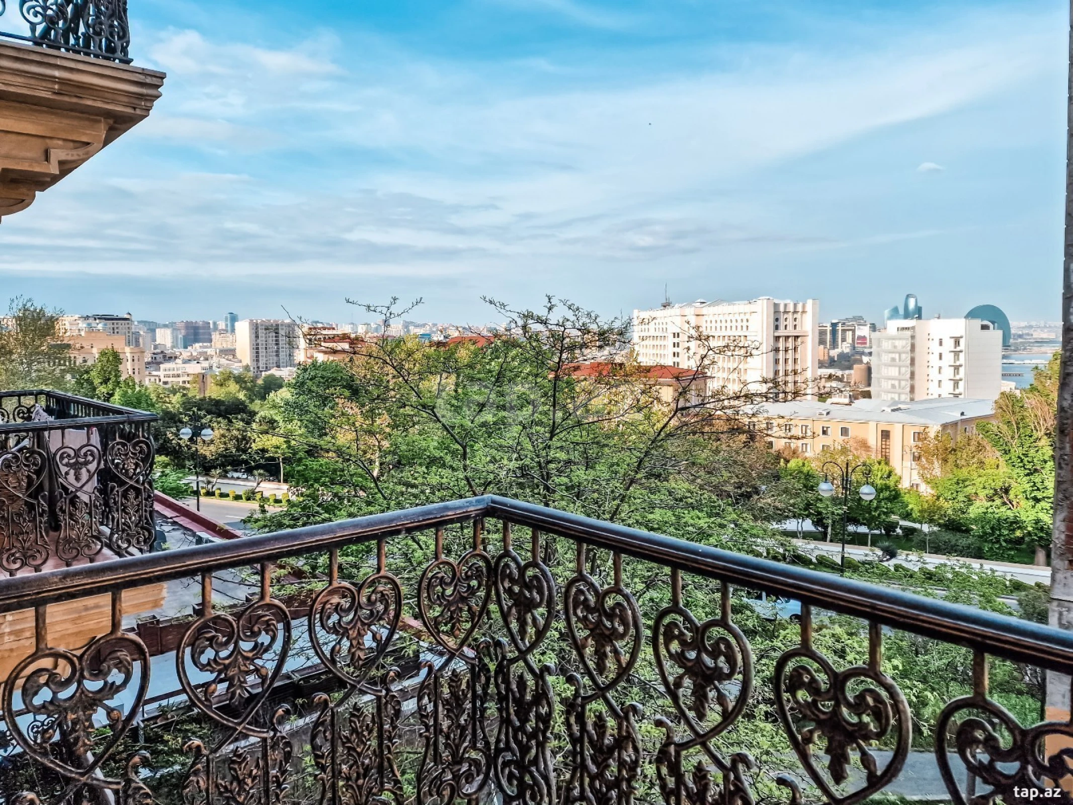 Kirayə verilir 2 otaqlı mənzil 52 m²