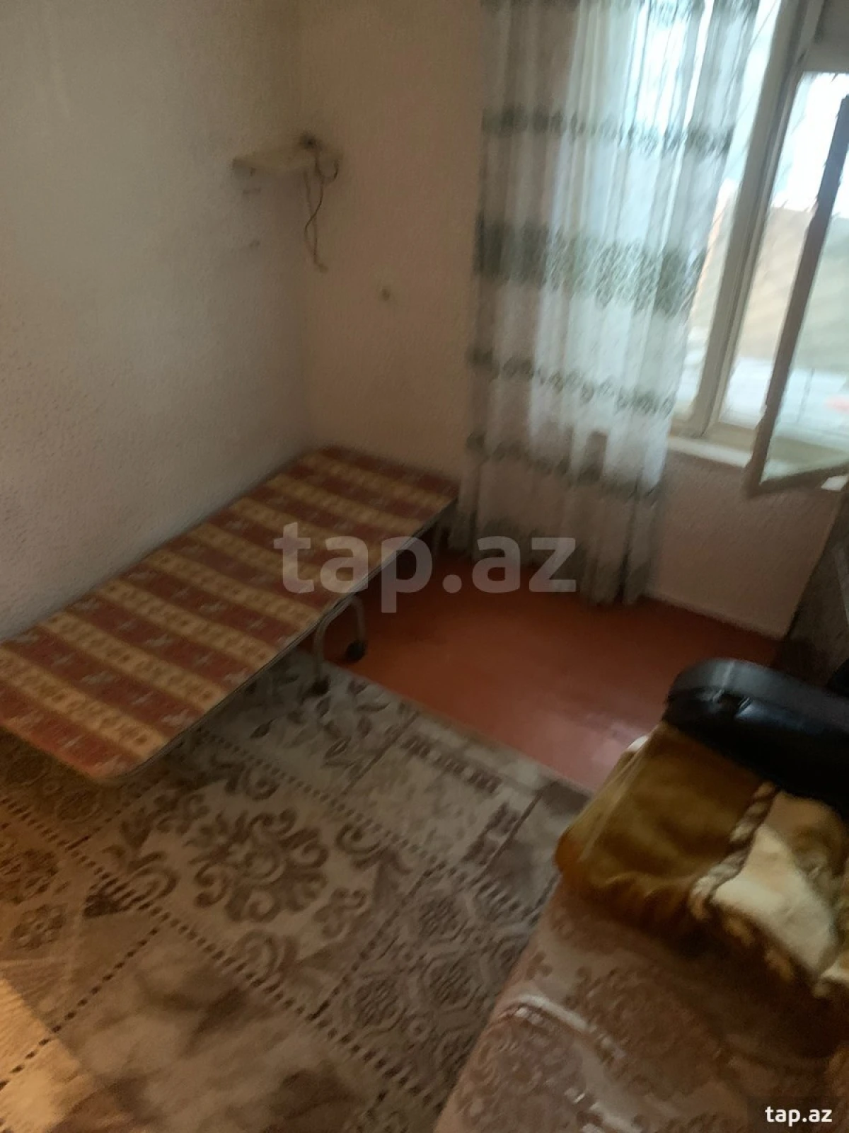 Kirayə verilir 4 otaqlı həyət evi