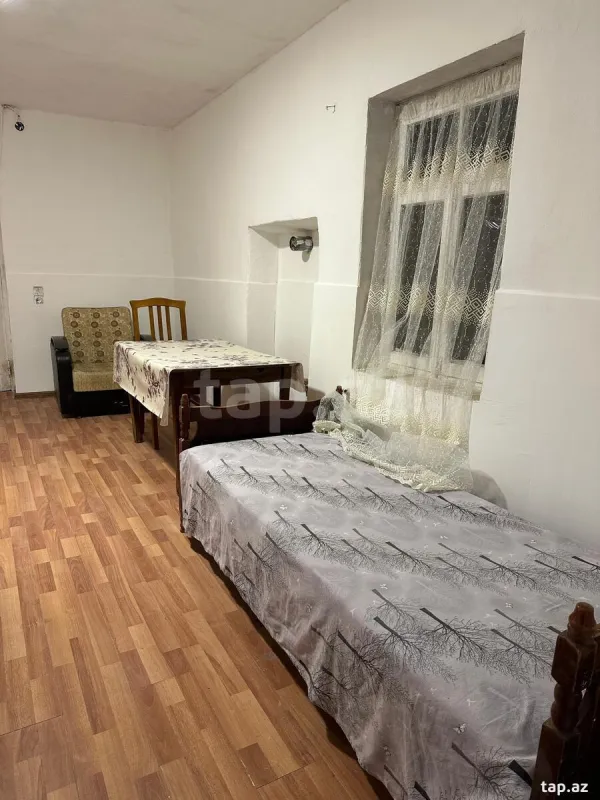 Kirayə verilir 2 otaqlı həyət evi