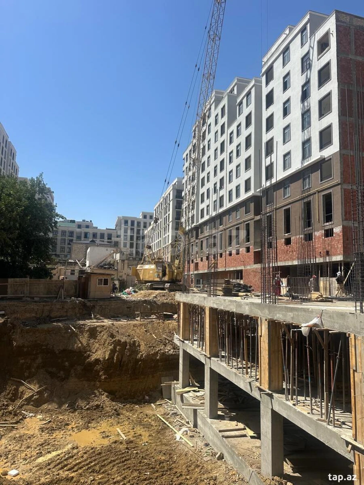 Satılır 2 otaqlı yeni tikili 118.5 m²