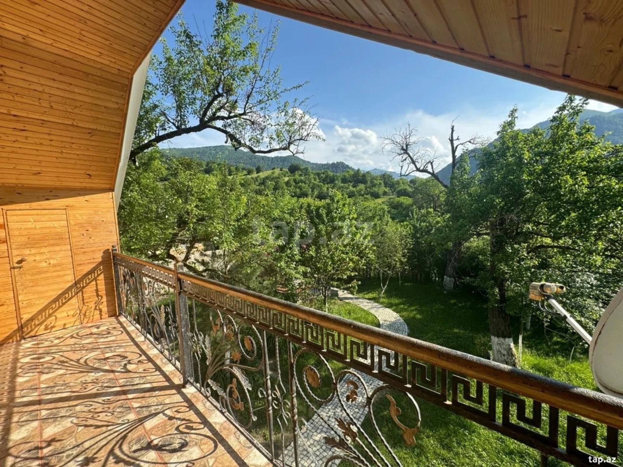 Kirayə verilir 3 otaqlı həyət evi