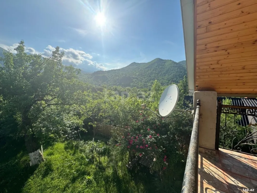 Kirayə verilir 3 otaqlı həyət evi