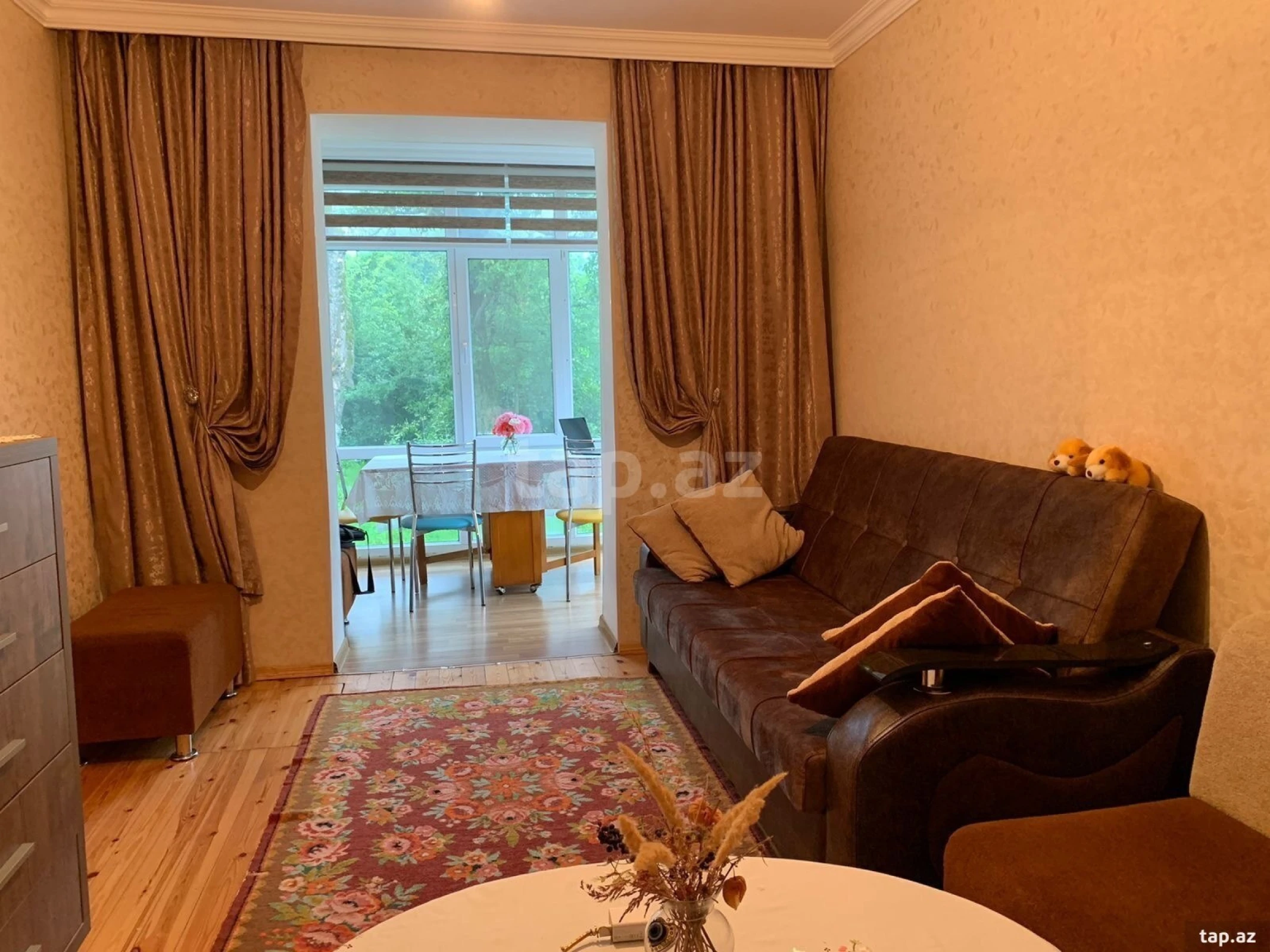 Kirayə verilir 3 otaqlı həyət evi