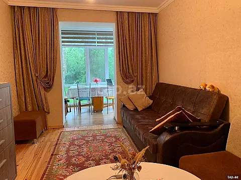 Kirayə verilir 3 otaqlı həyət evi