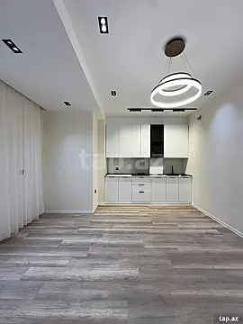 Satılır 3 otaqlı yeni tikili 80 m²