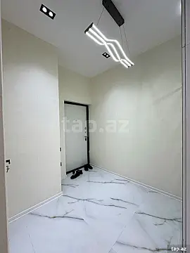 Satılır 3 otaqlı yeni tikili 80 m²