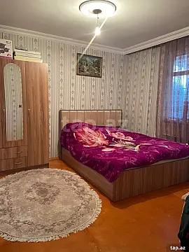 Satılır 5 otaqlı həyət evi