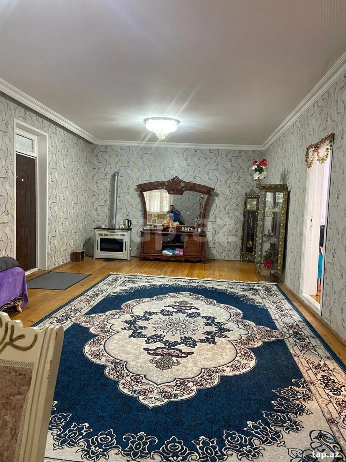 Satılır 5 otaqlı həyət evi