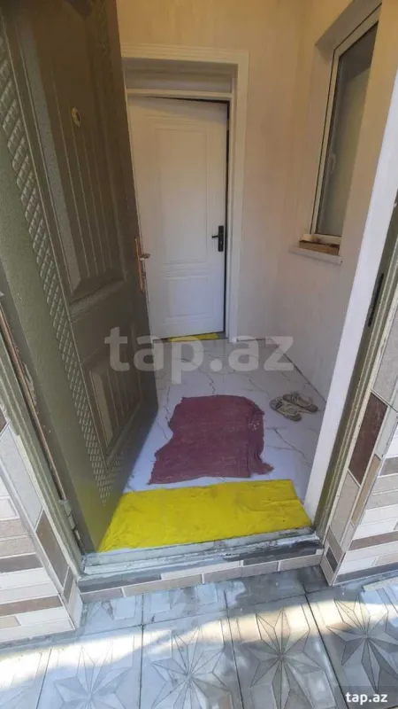 Satılır 3 otaqlı həyət evi