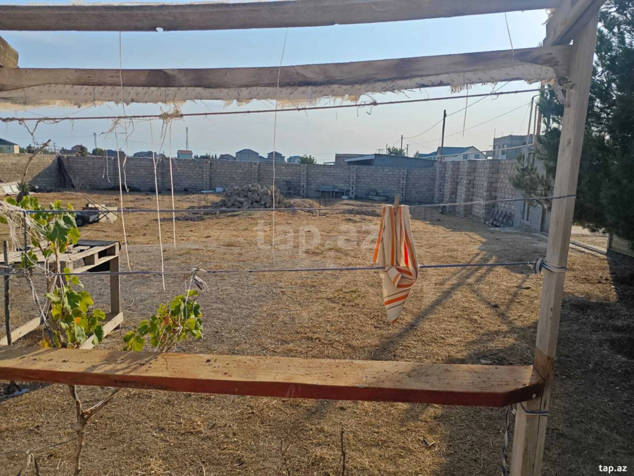 Satılır torpaq sahəsi